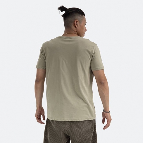 hun_pl_Alpha-Industries-Basic-T-Shirt-100501-82-37190_3.jpg