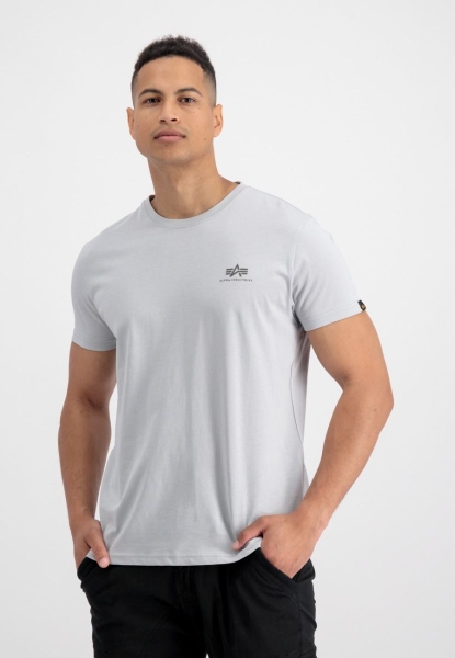 188505-666-alpha-industries-basic-t-small-logo-001.jpg